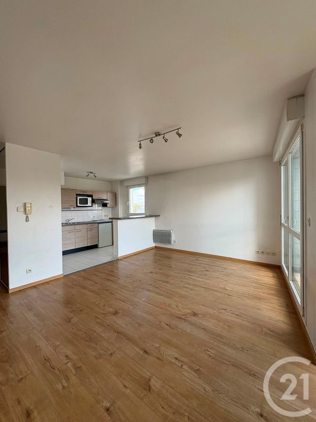 Appartement F3 &agrave; louer - 3 pi&egrave;ces - 62,10 m2 - Rouen - 76 - HAUTE-NORMANDIE