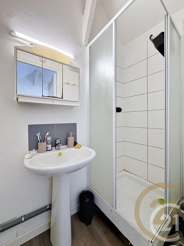 Appartement F1 bis &agrave; vendre - 2 pi&egrave;ces - 15 m2 - Deville Les Rouen - 76 - HAUTE-NORMANDIE