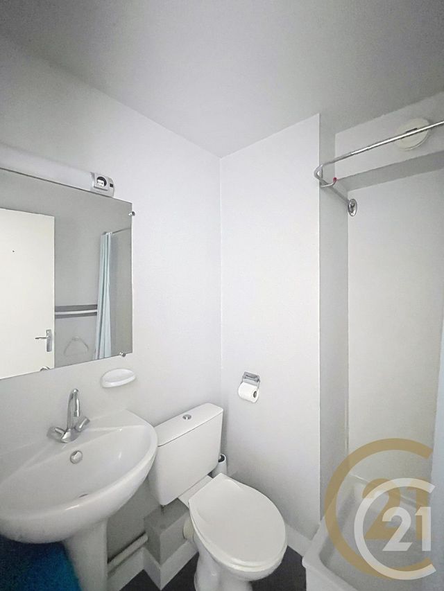 Appartement F1 &agrave; louer - 1 pi&egrave;ce - 15,01 m2 - Deville Les Rouen - 76 - HAUTE-NORMANDIE