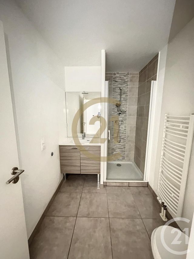 Appartement F2 &agrave; louer - 2 pi&egrave;ces - 35,09 m2 - Deville Les Rouen - 76 - HAUTE-NORMANDIE