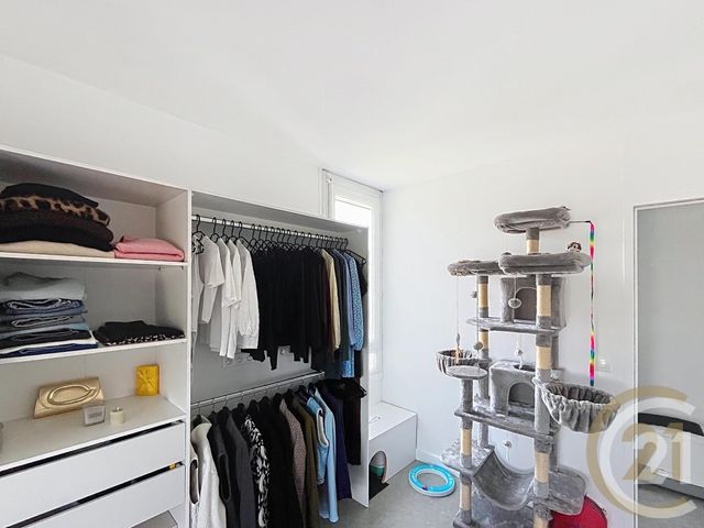 Appartement F3 &agrave; louer - 3 pi&egrave;ces - 70,80 m2 - Deville Les Rouen - 76 - HAUTE-NORMANDIE