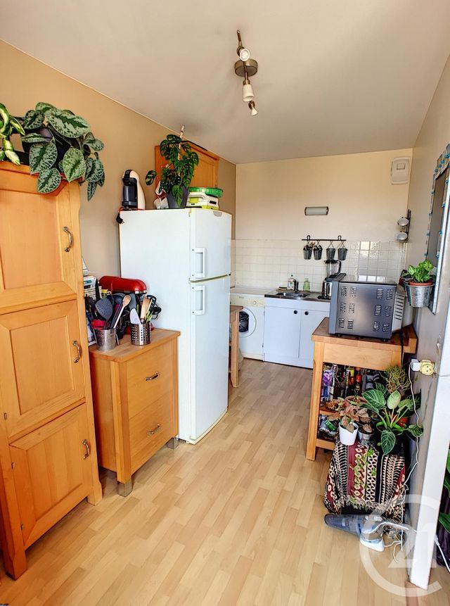 Appartement F2 &agrave; louer - 2 pi&egrave;ces - 46,22 m2 - Deville Les Rouen - 76 - HAUTE-NORMANDIE