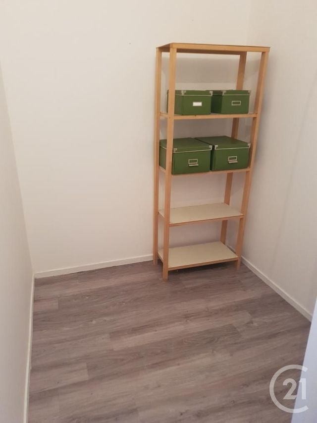 Appartement F2 &agrave; louer - 2 pi&egrave;ces - 46,22 m2 - Deville Les Rouen - 76 - HAUTE-NORMANDIE