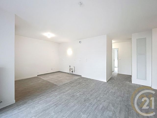 Appartement F3 &agrave; louer - 3 pi&egrave;ces - 64,54 m2 - Deville Les Rouen - 76 - HAUTE-NORMANDIE