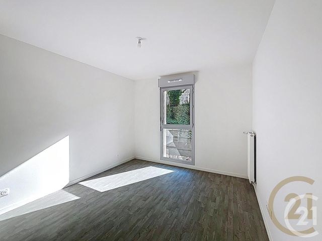 Appartement F3 &agrave; louer - 3 pi&egrave;ces - 64,54 m2 - Deville Les Rouen - 76 - HAUTE-NORMANDIE