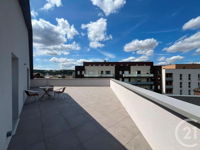 Appartement F4 &agrave; louer - 5 pi&egrave;ces - 115,60 m2 - Notre Dame De Bondeville - 76 - HAUTE-NORMANDIE