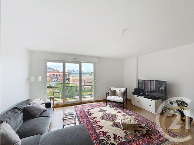 Appartement F3 &agrave; louer - 5 pi&egrave;ces - 86 m2 - Deville Les Rouen - 76 - HAUTE-NORMANDIE