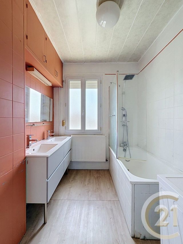Maison &agrave; vendre - 4 pi&egrave;ces - 80 m2 - Deville Les Rouen - 76 - HAUTE-NORMANDIE