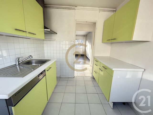 Appartement F3 &agrave; louer - 3 pi&egrave;ces - 55,04 m2 - Deville Les Rouen - 76 - HAUTE-NORMANDIE