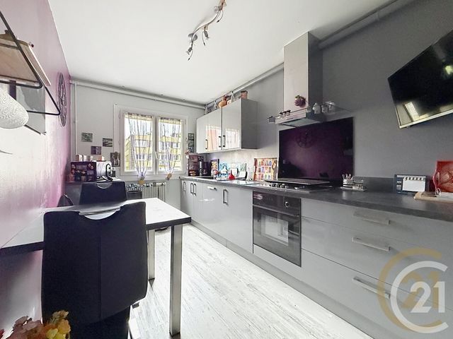 Appartement F4 &agrave; vendre - 4 pi&egrave;ces - 80,59 m2 - Deville Les Rouen - 76 - HAUTE-NORMANDIE