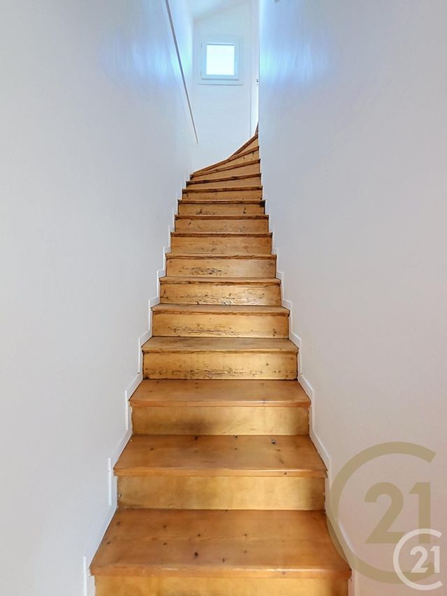 Maison &agrave; louer - 3 pi&egrave;ces - 70,09 m2 - Deville Les Rouen - 76 - HAUTE-NORMANDIE