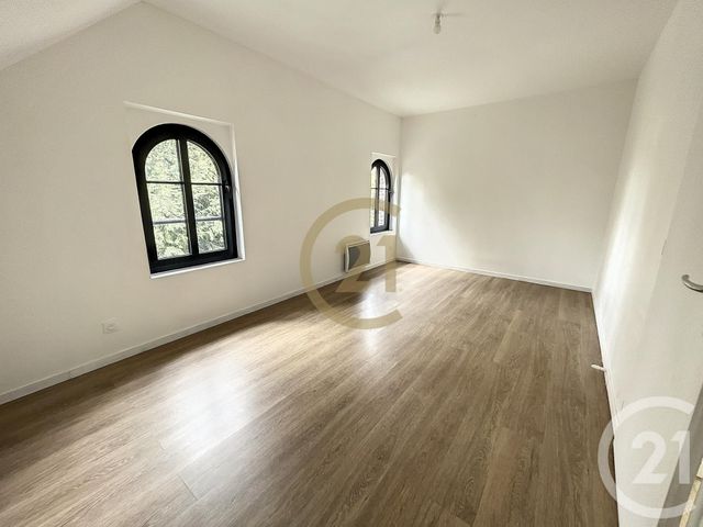Appartement F2 &agrave; louer - 2 pi&egrave;ces - 46,68 m2 - Malaunay - 76 - HAUTE-NORMANDIE