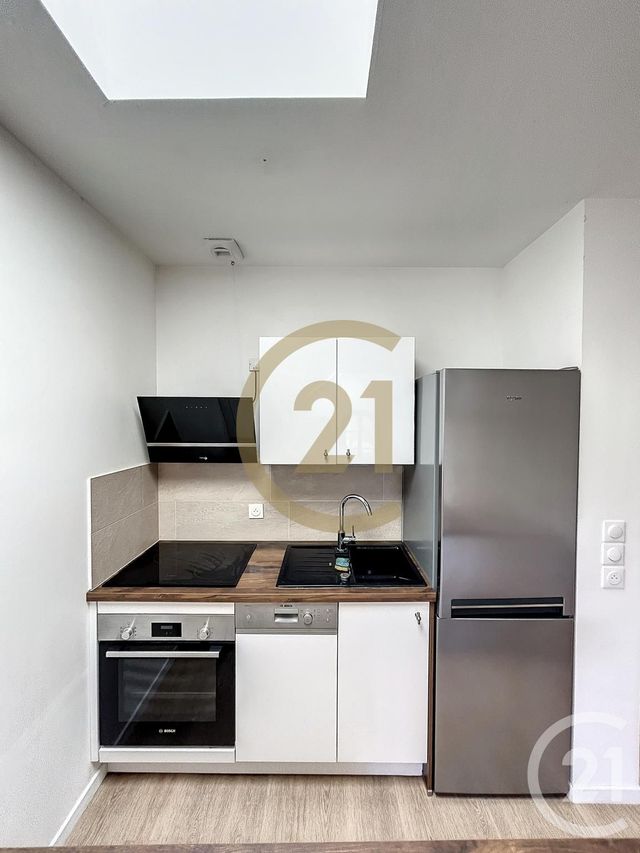 Appartement F2 &agrave; louer - 2 pi&egrave;ces - 46,68 m2 - Malaunay - 76 - HAUTE-NORMANDIE
