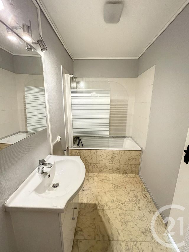 Appartement F1 &agrave; louer - 1 pi&egrave;ce - 31,30 m2 - Maromme - 76 - HAUTE-NORMANDIE