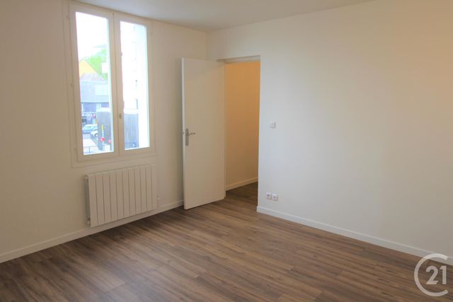 Afficher la photo en grand Maison à vendre - 5 pièces - 93,40 m2 - SOTTEVILLE LES ROUEN - 76 - HAUTE-NORMANDIE