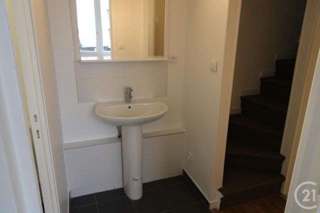 Afficher la photo en grand Maison à vendre - 5 pièces - 93,40 m2 - SOTTEVILLE LES ROUEN - 76 - HAUTE-NORMANDIE