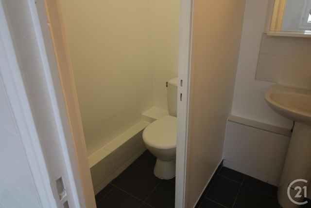 Afficher la photo en grand Maison à vendre - 5 pièces - 93,40 m2 - SOTTEVILLE LES ROUEN - 76 - HAUTE-NORMANDIE