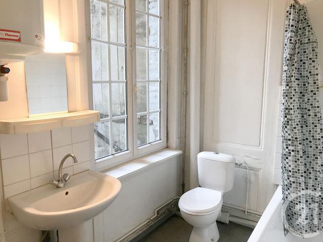 Appartement F1 à louer - 1 pièce - 20 m2 - ROUEN - 76 - HAUTE-NORMANDIE Appartement F1 à louer - 1 pièce - 20 m2 - ROUEN - 76 - HAUTE-NORMANDIE