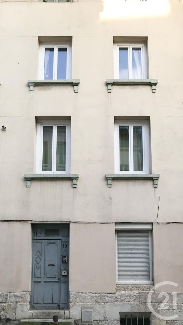 Appartement F1 à louer - 1 pièce - 20 m2 - ROUEN - 76 - HAUTE-NORMANDIE Appartement F1 à louer - 1 pièce - 20 m2 - ROUEN - 76 - HAUTE-NORMANDIE