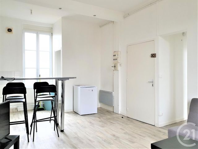 Appartement F3 à louer - 3 pièces - 52 m2 - ROUEN - 76 - HAUTE-NORMANDIE Appartement F3 à louer - 3 pièces - 52 m2 - ROUEN - 76 - HAUTE-NORMANDIE