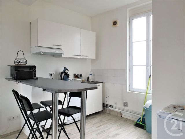 Appartement F3 à louer - 3 pièces - 52 m2 - ROUEN - 76 - HAUTE-NORMANDIE Appartement F3 à louer - 3 pièces - 52 m2 - ROUEN - 76 - HAUTE-NORMANDIE