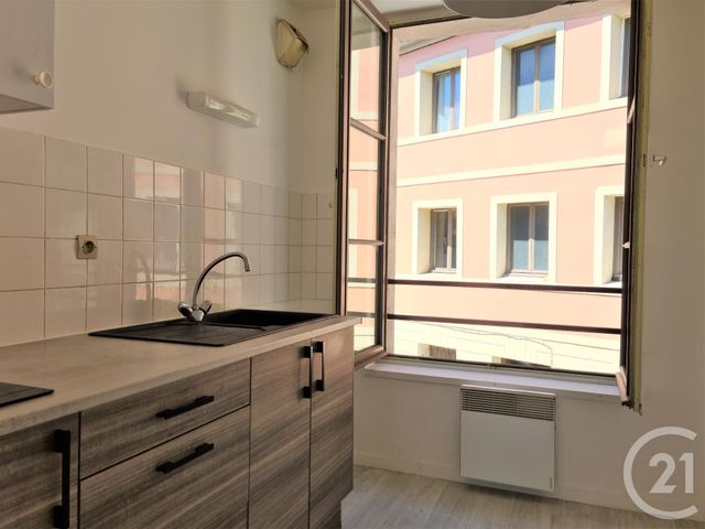 Afficher la photo en grand Appartement F1 à louer - 1 pièce - 34 m2 - ROUEN - 76 - HAUTE-NORMANDIE