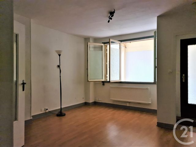 Afficher la photo en grand Appartement F1 à louer - 1 pièce - 27 m2 - ROUEN - 76 - HAUTE-NORMANDIE