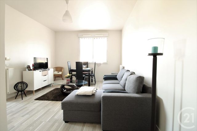 Afficher la photo en grand Appartement F2 à vendre - 2 pièces - 41,11 m2 - AMFREVILLE LA MI VOIE - 76 - HAUTE-NORMANDIE