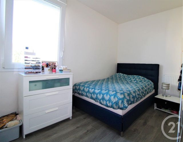 Afficher la photo en grand Appartement F2 à vendre - 2 pièces - 41,11 m2 - AMFREVILLE LA MI VOIE - 76 - HAUTE-NORMANDIE