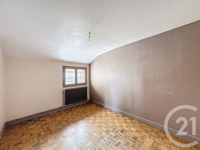 Afficher la photo en grand Maison à vendre - 3 pièces - 73 m2 - Petit Couronne - 76 - HAUTE-NORMANDIE