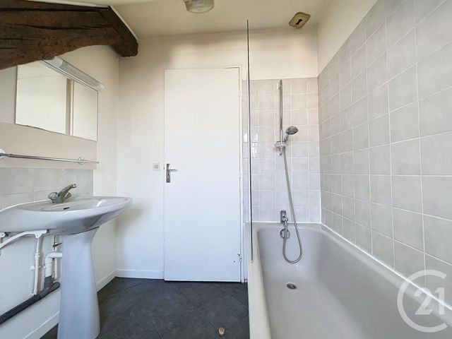 Appartement F3 à louer - 3 pièces - 70 m2 - Rouen - 76 - HAUTE-NORMANDIE
