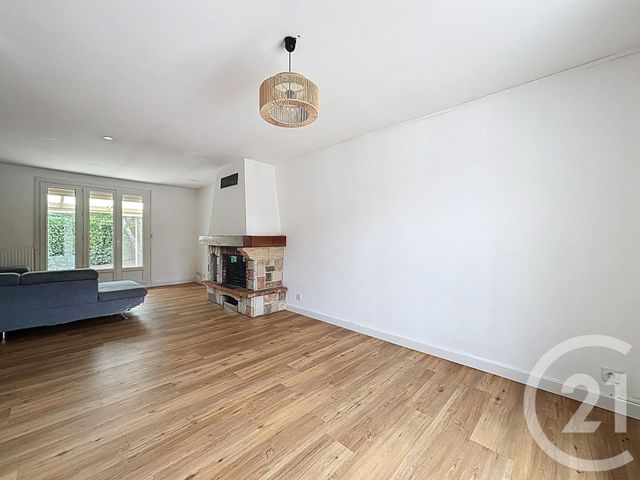 Maison à vendre - 5 pièces - 120 m2 - Grand Couronne - 76 - HAUTE-NORMANDIE