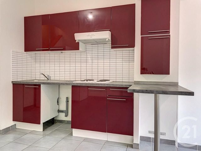 Maison à louer - 3 pièces - 50 m2 - Le Petit Quevilly - 76 - HAUTE-NORMANDIE