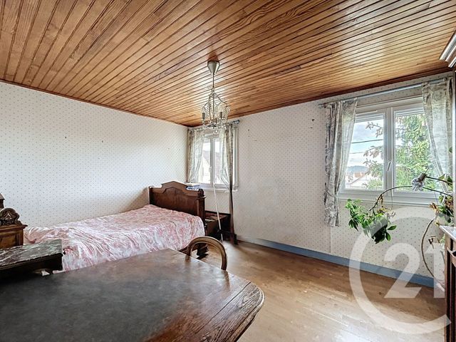 Maison à vendre - 7 pièces - 125,16 m2 - St Etienne Du Rouvray - 76 - HAUTE-NORMANDIE