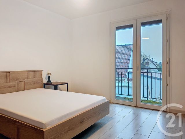 Afficher la photo en grand Immeuble à vendre - 205 m2 - St Etienne Du Rouvray - 76 - HAUTE-NORMANDIE