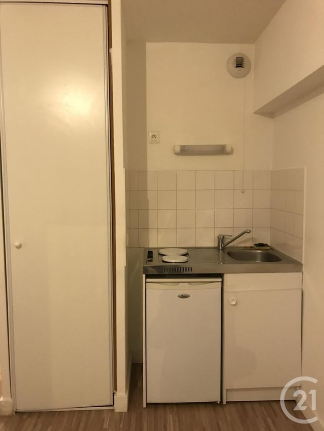 Appartement F1 à louer - 1 pièce - 22 m2 - Franqueville St Pierre - 76 - HAUTE-NORMANDIE