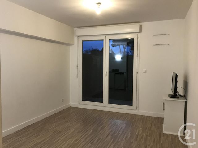 Appartement F1 à louer - 1 pièce - 22 m2 - Franqueville St Pierre - 76 - HAUTE-NORMANDIE