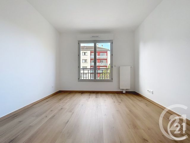 Appartement F3 à louer - 3 pièces - 61,56 m2 - Rouen - 76 - HAUTE-NORMANDIE