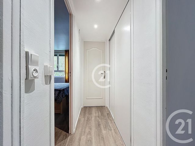 Appartement F4 à louer - 4 pièces - 66 m2 - Le Petit Quevilly - 76 - HAUTE-NORMANDIE