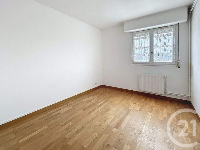 Appartement F5 à vendre - 5 pièces - 103,63 m2 - Sotteville Les Rouen - 76 - HAUTE-NORMANDIE