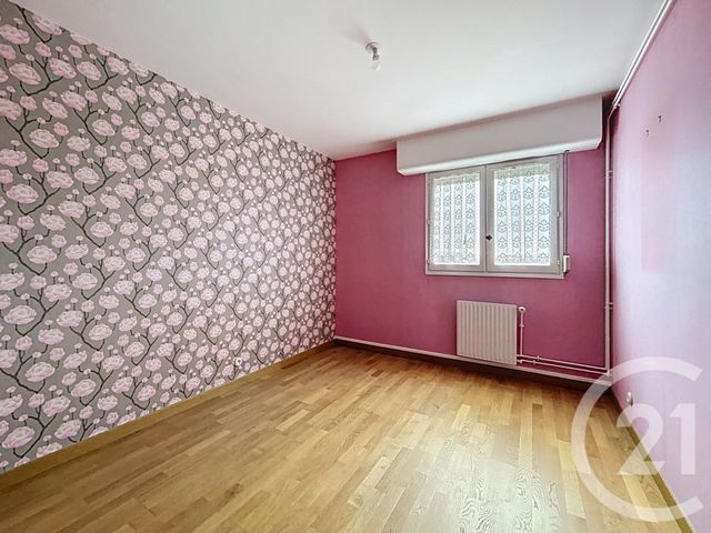 Appartement F5 à vendre - 5 pièces - 103,63 m2 - Sotteville Les Rouen - 76 - HAUTE-NORMANDIE