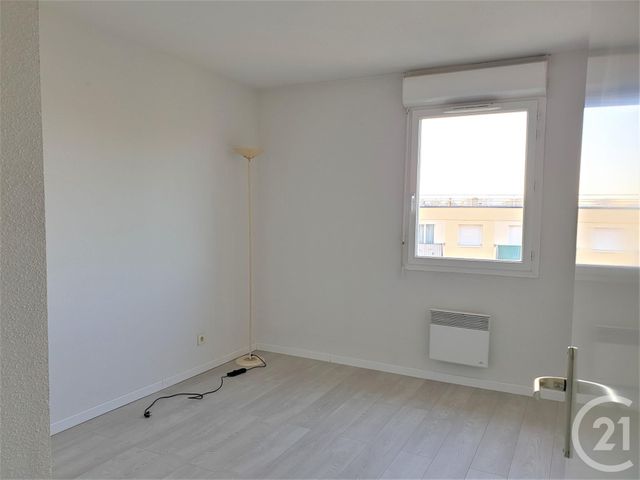 Appartement F3 à louer - 3 pièces - 63 m2 - Rouen - 76 - HAUTE-NORMANDIE