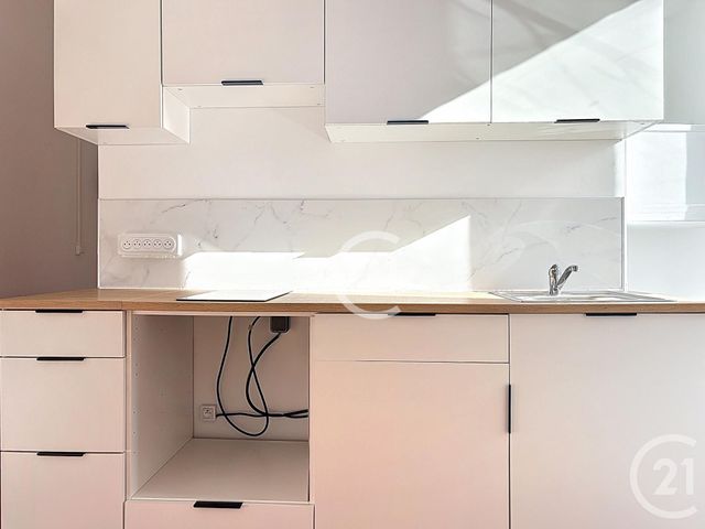 Appartement &agrave; louer - 2 pi&egrave;ces - 40 m2 - Rouen - 76 - HAUTE-NORMANDIE