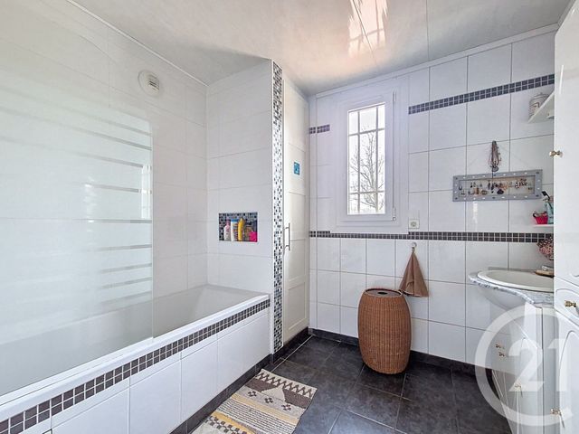 Maison &agrave; vendre - 5 pi&egrave;ces - 114 m2 - Le Grand Quevilly - 76 - HAUTE-NORMANDIE