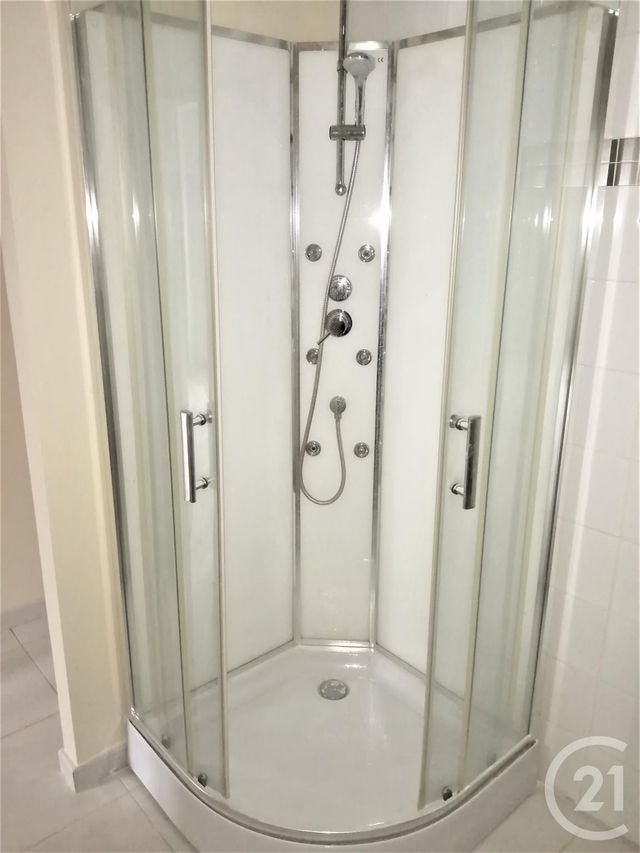 Appartement F2 &agrave; louer - 2 pi&egrave;ces - 40 m2 - Rouen - 76 - HAUTE-NORMANDIE