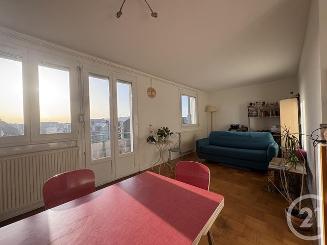 Appartement F3 &agrave; louer - 3 pi&egrave;ces - 67,97 m2 - Sotteville Les Rouen - 76 - HAUTE-NORMANDIE