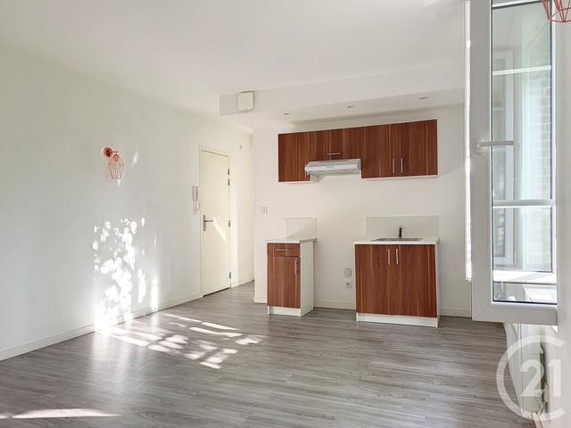 Appartement F2 &agrave; louer - 2 pi&egrave;ces - 35,50 m2 - Rouen - 76 - HAUTE-NORMANDIE