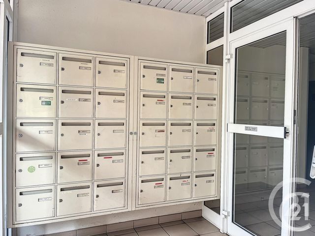 Appartement F2 &agrave; louer - 2 pi&egrave;ces - 27,97 m2 - Le Petit Quevilly - 76 - HAUTE-NORMANDIE