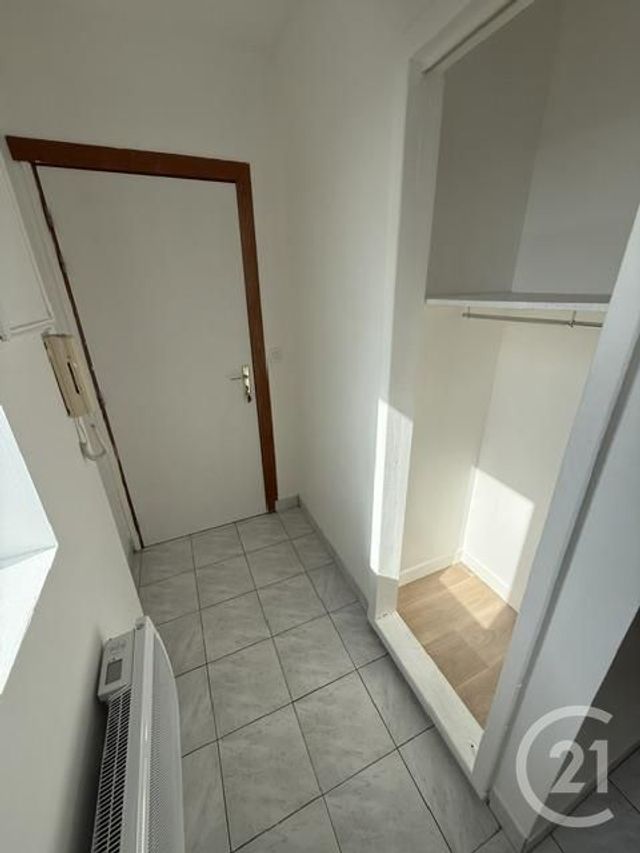 Appartement F2 &agrave; louer - 2 pi&egrave;ces - 38 m2 - Rouen - 76 - HAUTE-NORMANDIE