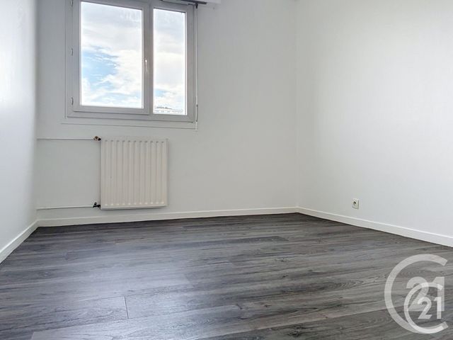 Appartement F4 &agrave; louer - 4 pi&egrave;ces - 92,12 m2 - Rouen - 76 - HAUTE-NORMANDIE